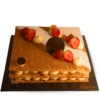 Il Millefoglie Artigianale è un grande classico della pasticceria, amato per il contrasto tra la croccantezza della sfoglia e la morbidezza della crema.
