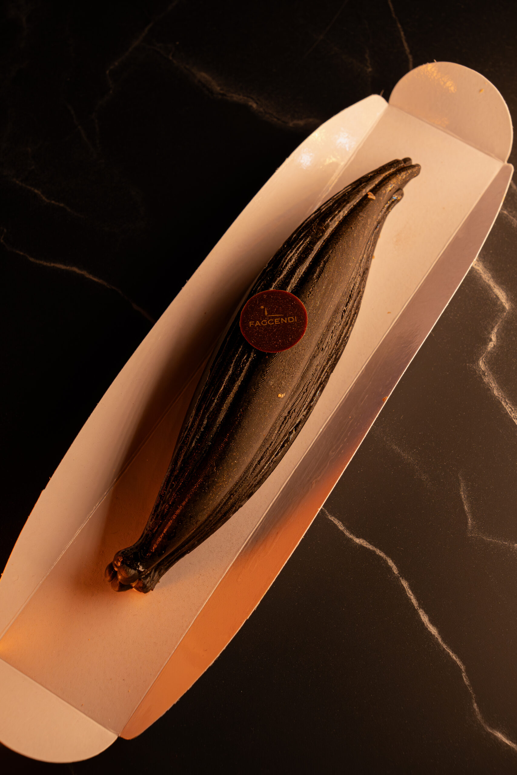 Alternative view of Frutta Realistica Baccello di Vaniglia Artigianale